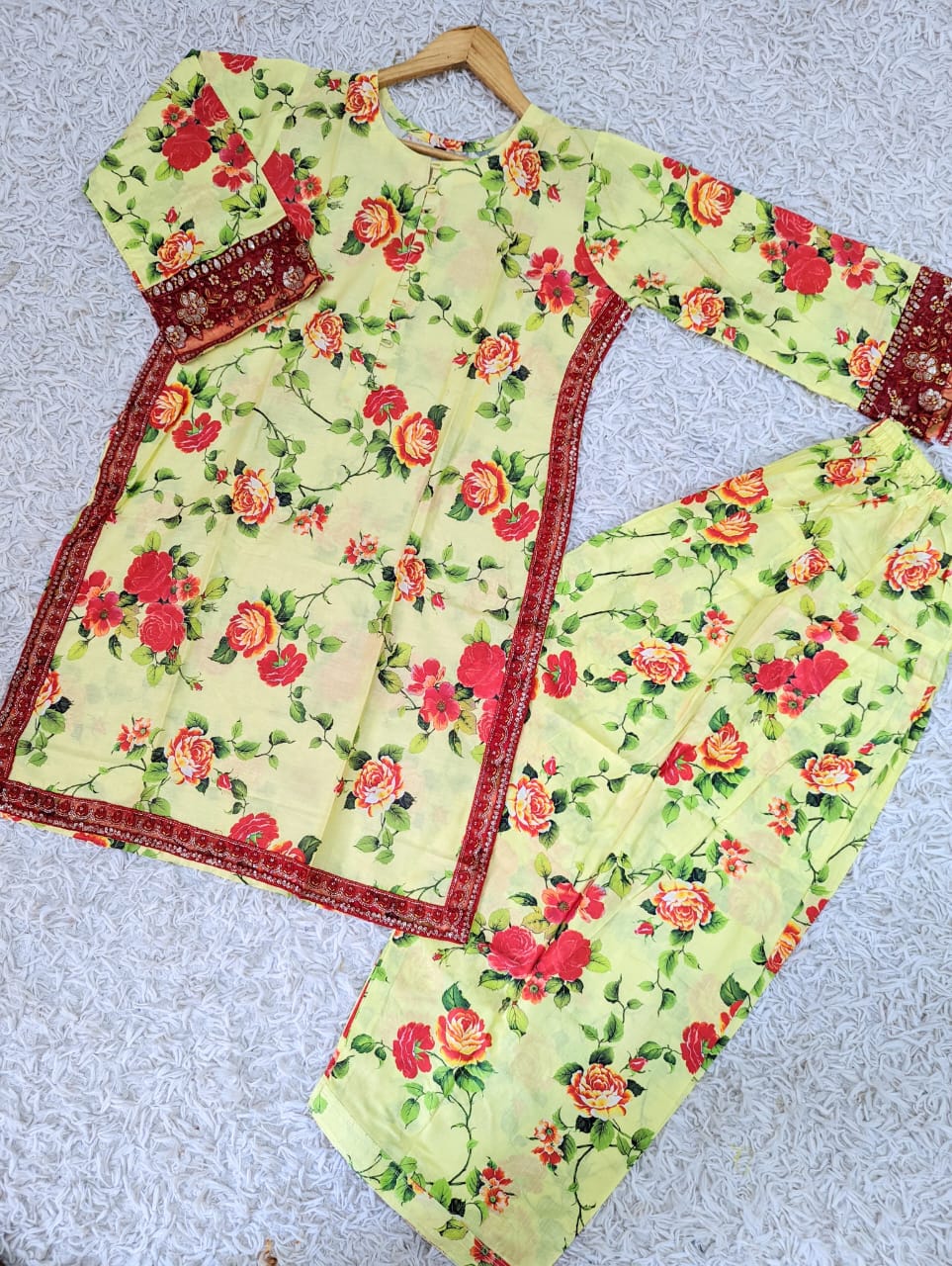 Farshi Lawn Set