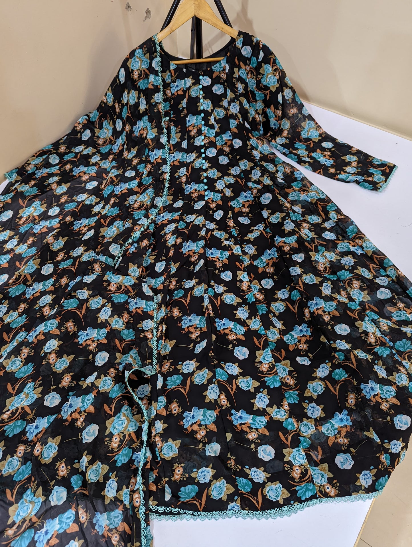 Chiffon Floral Maxi & Dupatta