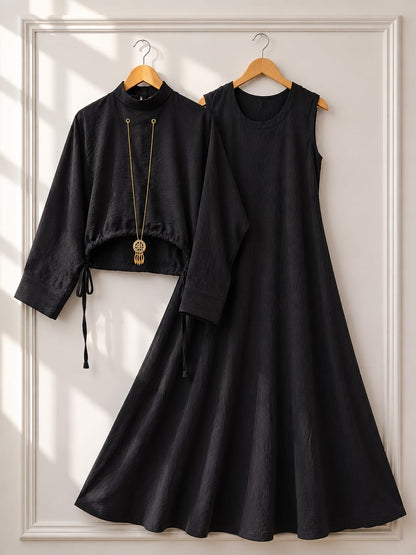 Solid Maxi & Coat With Pendent