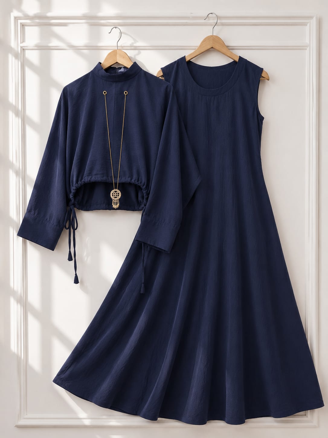 Solid Maxi & Coat With Pendent