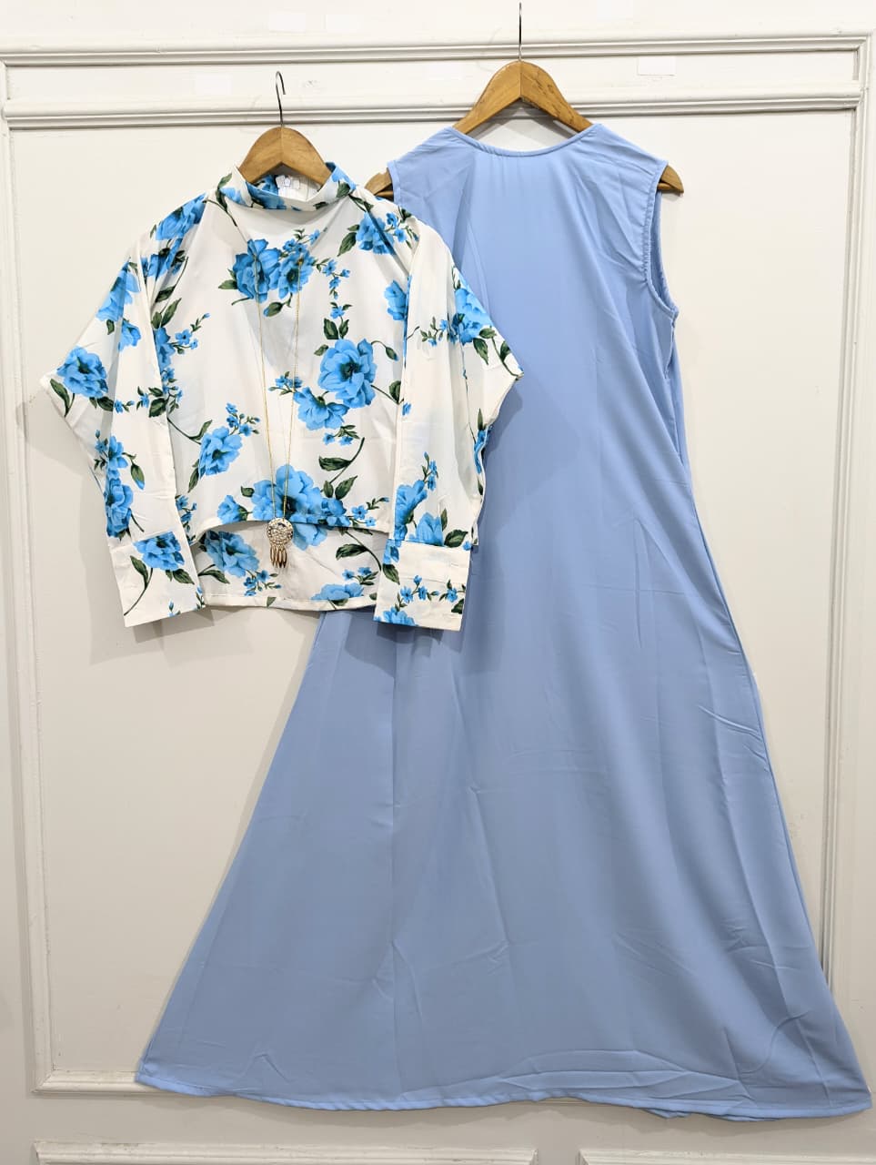 Blooming Maxi with Pendent