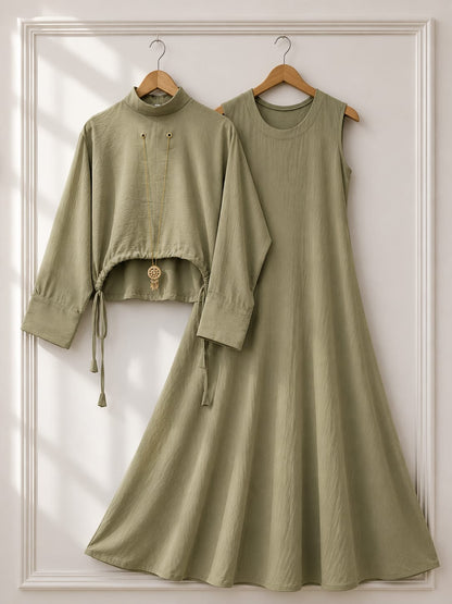 Solid Maxi & Coat With Pendent