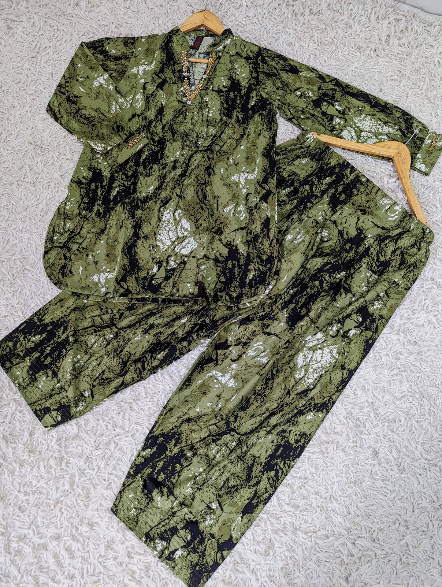 Georgette Farshi Set