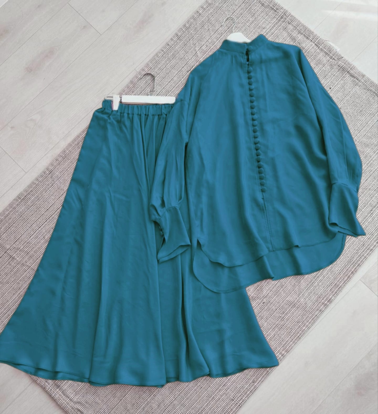 Solid Top & Flapper
