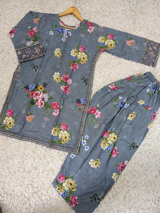 Farshi Lawn Set
