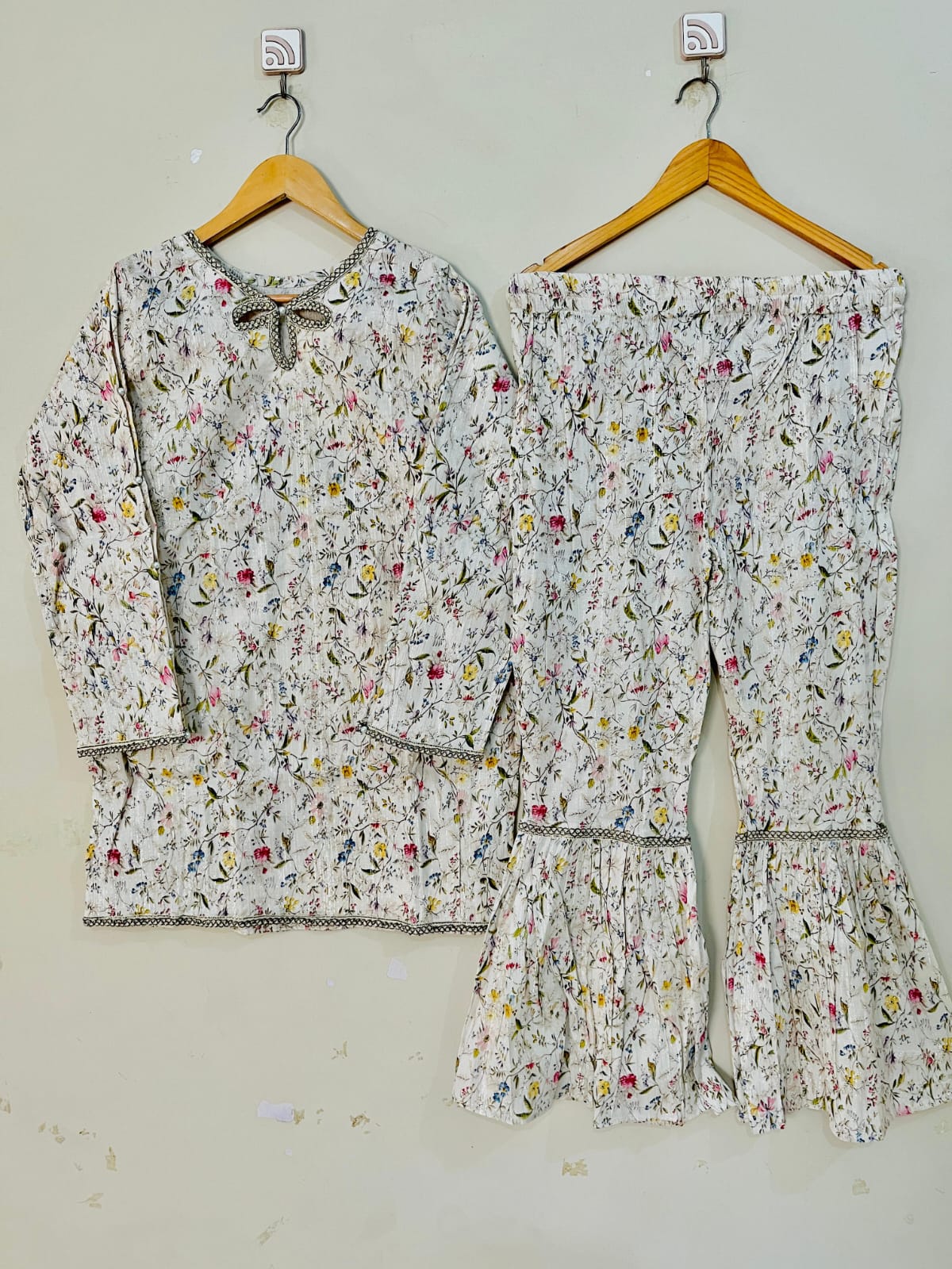 Doriya Lawn Set