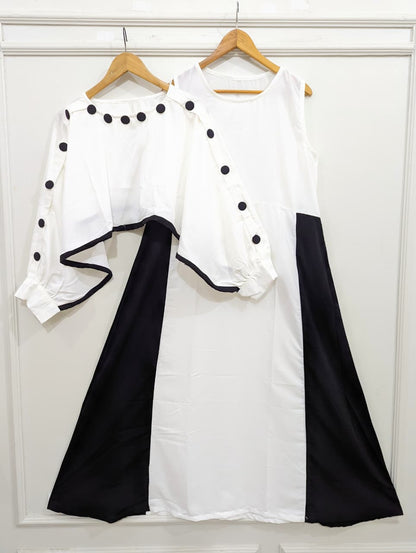 Pom Pom Cape & Maxi