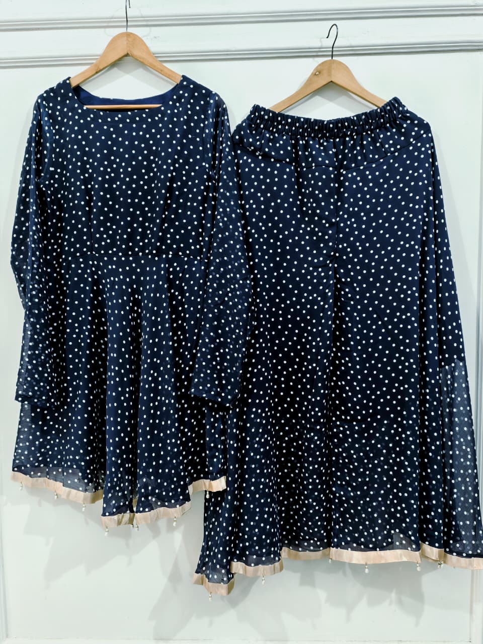 Peplum & Hijaar